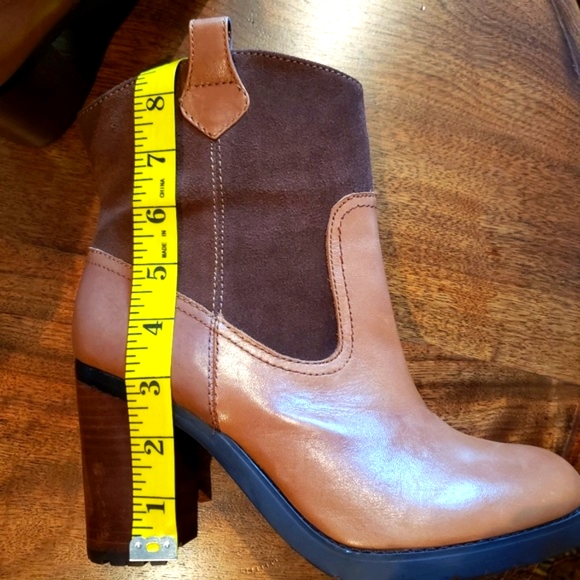 Ralph Lauren Devyn Booties - Picture 4 of 8